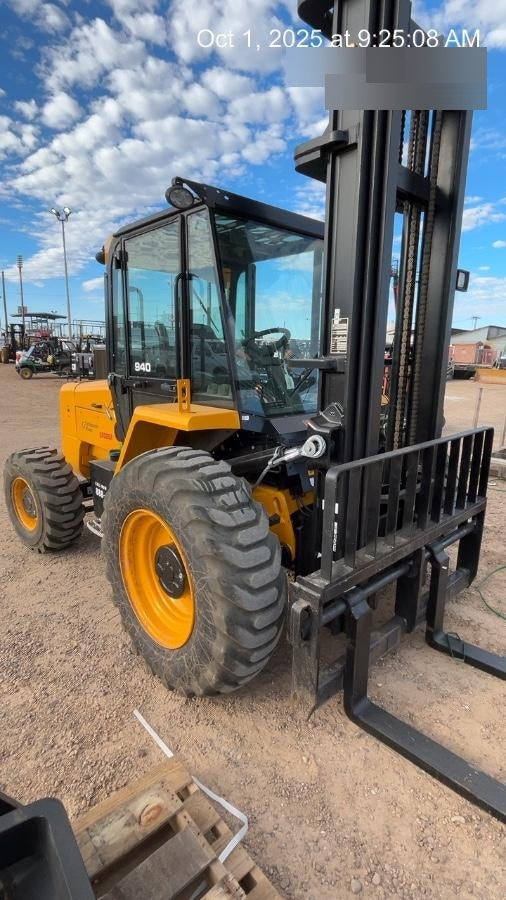 2025 JCB 940-4