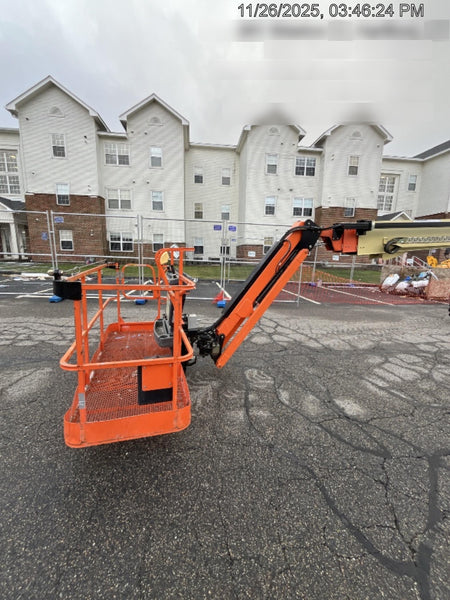 2021 JLG 860SJ