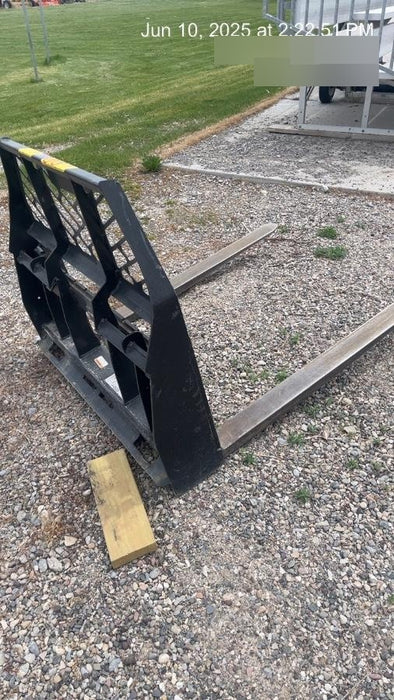 2020 PALADIN 48" Pallet Forks - Paladin