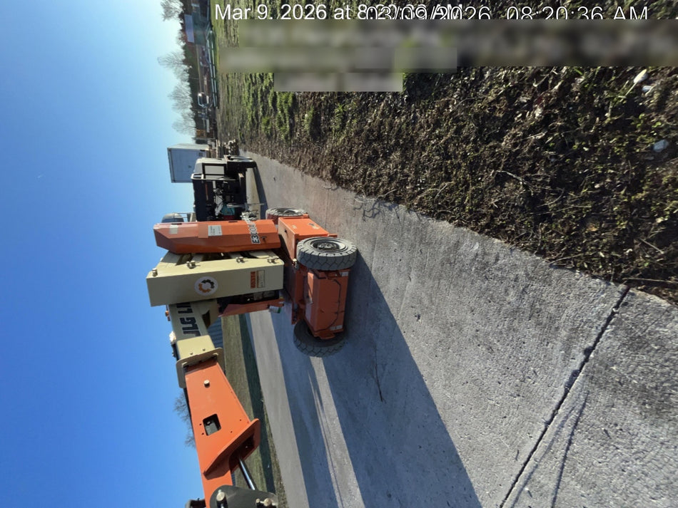 2019 JLG E300AJP