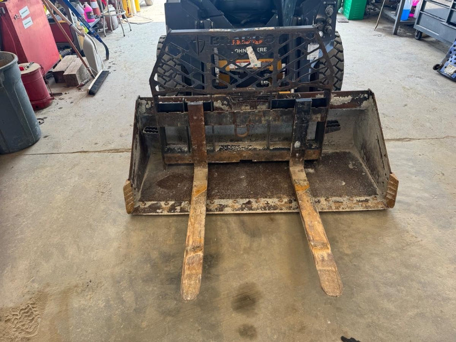 2022 PALADIN 48" Pallet Forks - Paladin