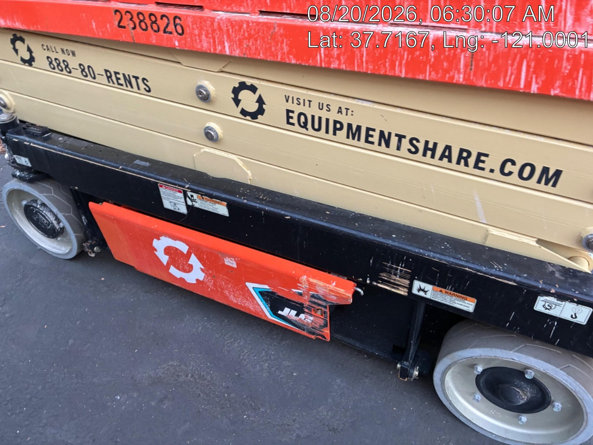 2022 JLG ES2632