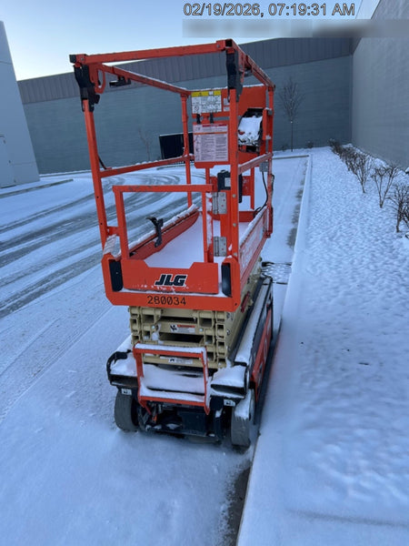 2022 JLG ES1932