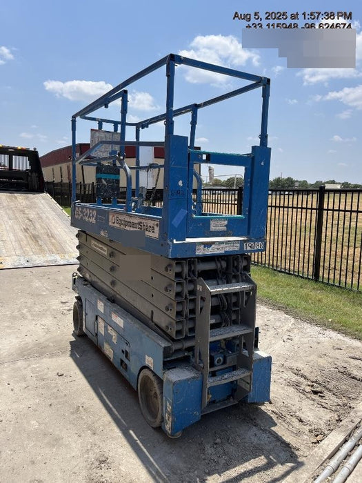 2018 Genie GS-3232 Genie GS-3232 Scissor Lift w/Standard Options