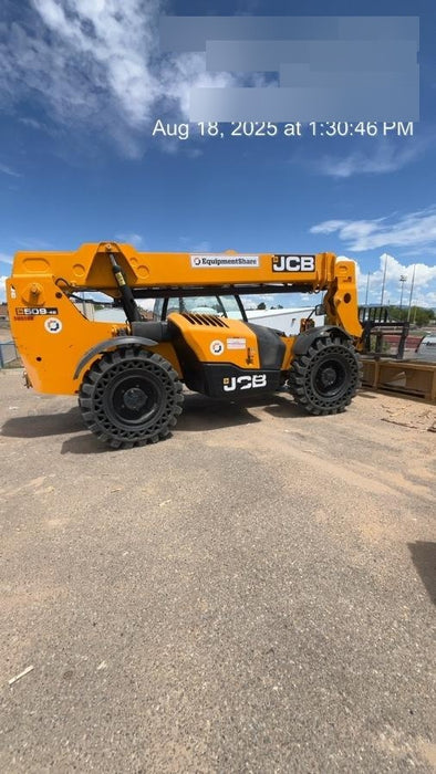 2020 JCB 509-42 Canopy, Solid Tires, Work Lights, Beacon, Aux Hydraulics, Back up Alarm, Lifting Eye, ES Decals