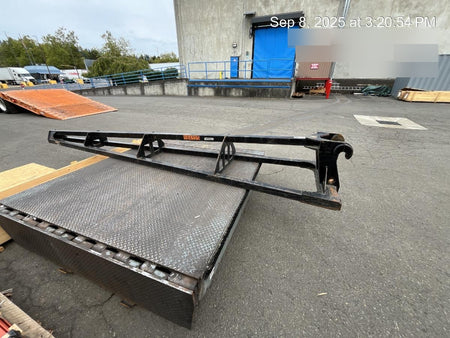 2019 JLG 1001099901S