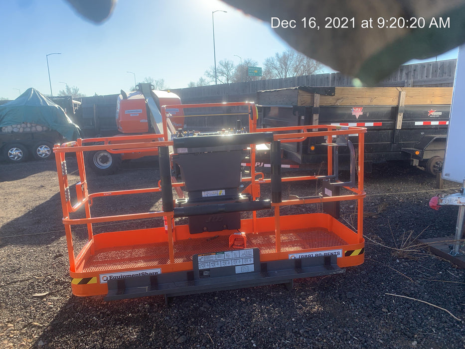 2021 JLG 460SJ