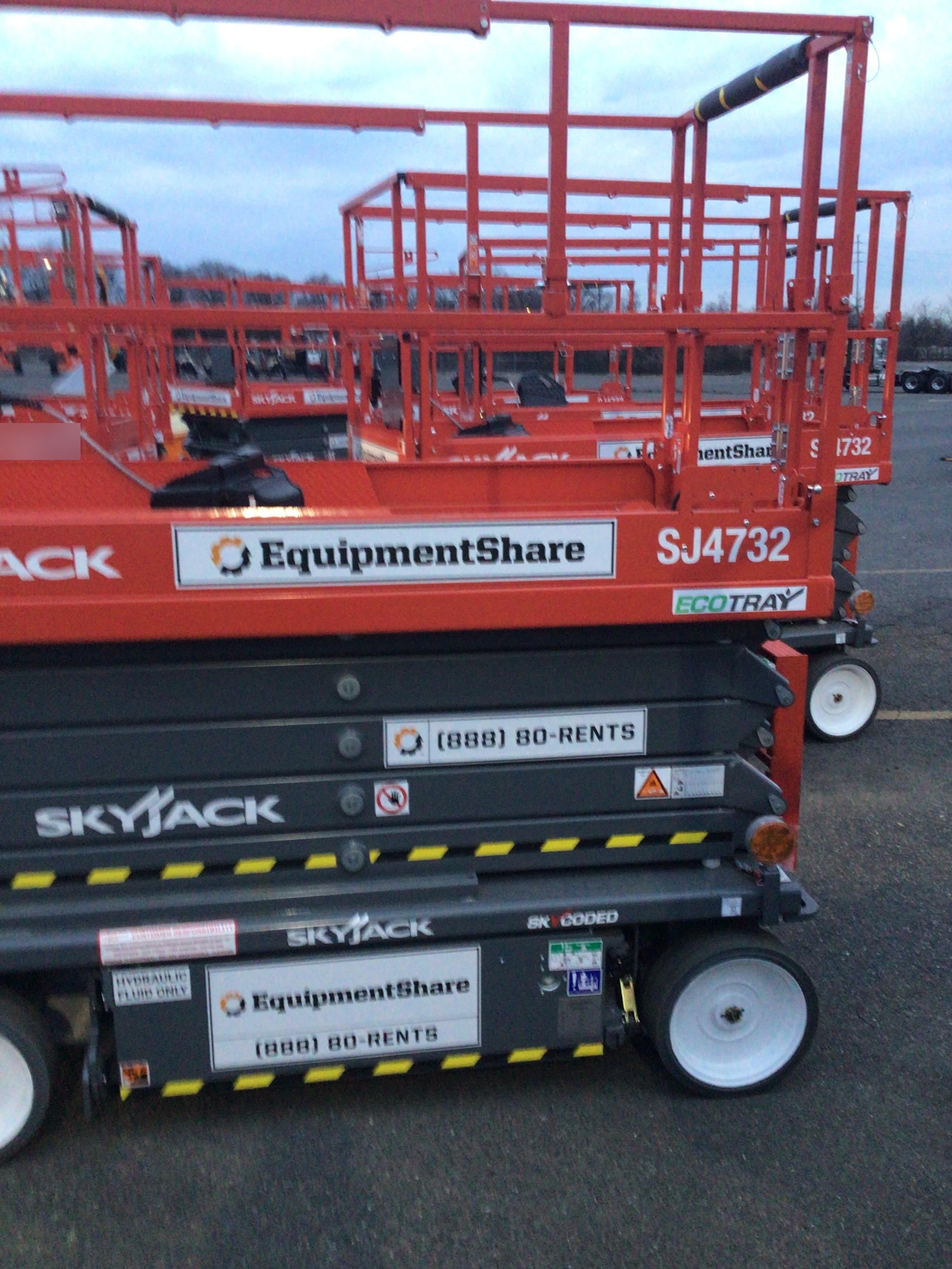 2021 SKYJACK SJ4732