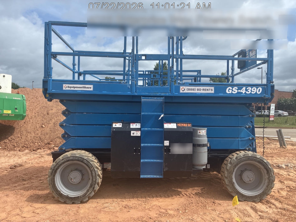 2022 GENIE GS-4390 RT