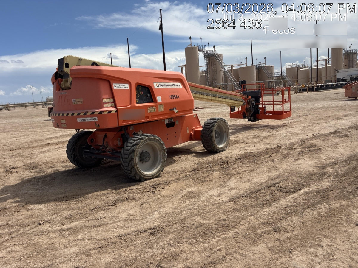 2021 JLG 600S