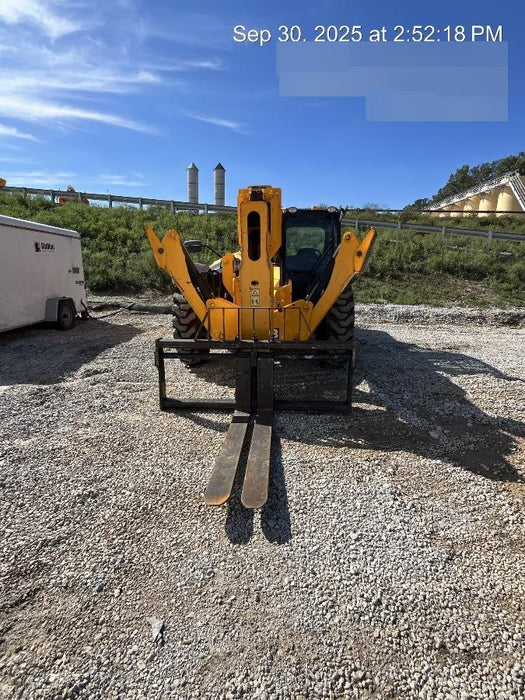 2020 JCB 512-56 Cab/Heat/Air, 109Hp, Solid Tires, Work Lights, Beacon, Aux Hydraulics, Back up Alarm, Lifting Eye, ES Decals