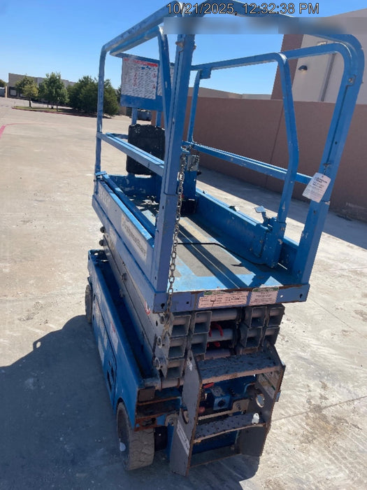 2019 Genie GS-1930 Fixed Rails with Chain Entry