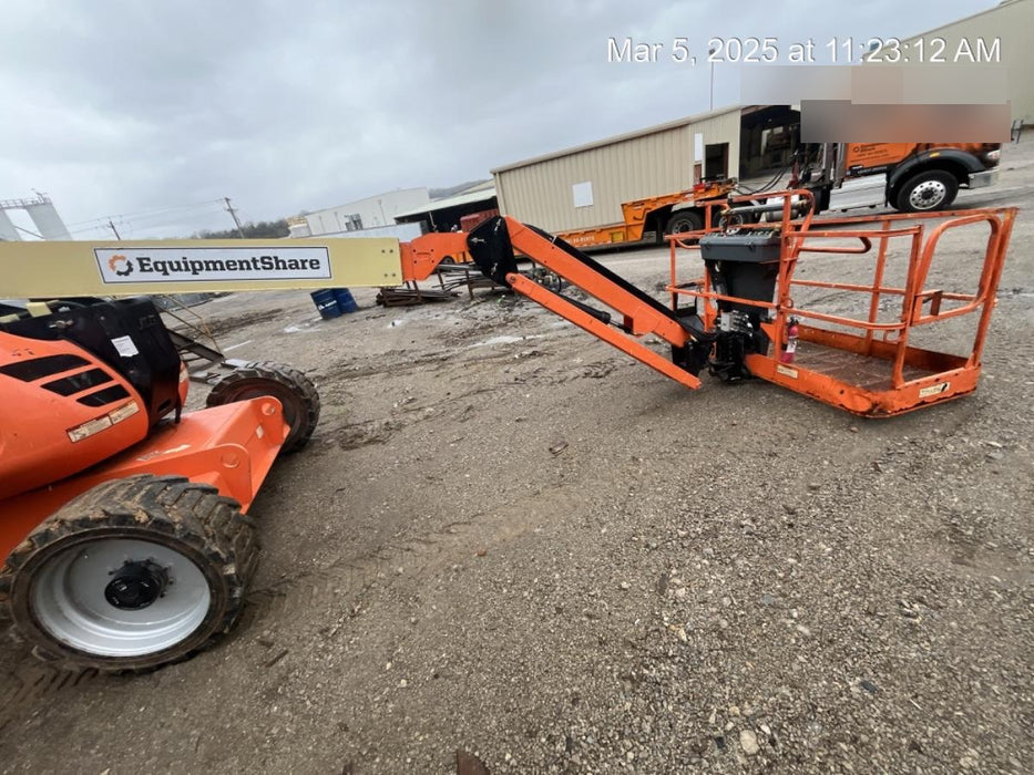 2019 JLG 600AJ