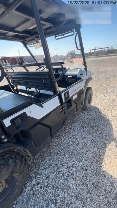 2022 Kawasaki Mule PRO-DXT Standard Options, Backup Alarm, Beacon, Plastic Hard Top, Poly Windshield, Horn Kit