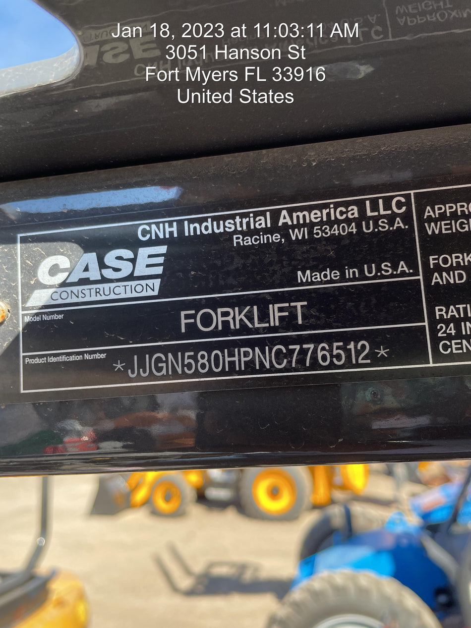 2023 CASE 588H