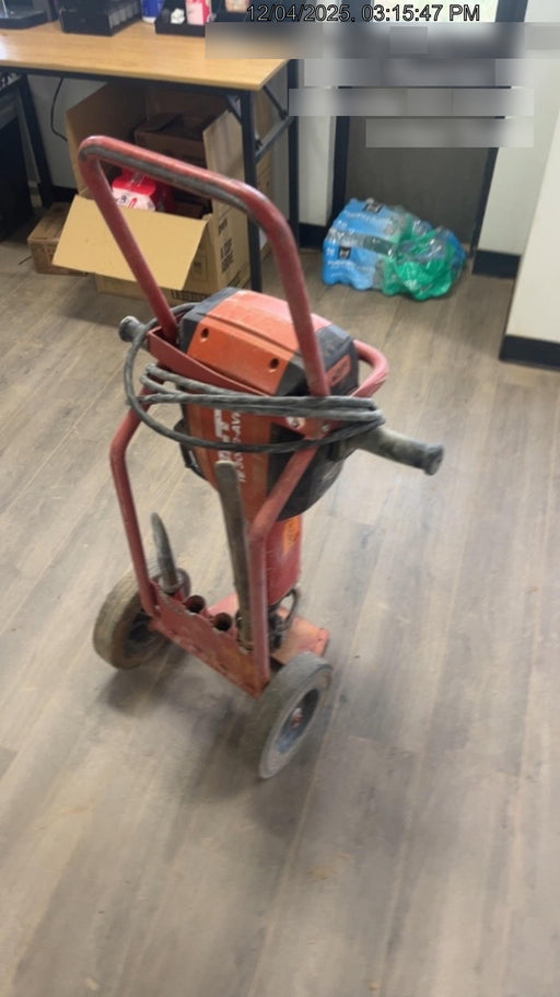 2020 HILTI TE 3000-AVR