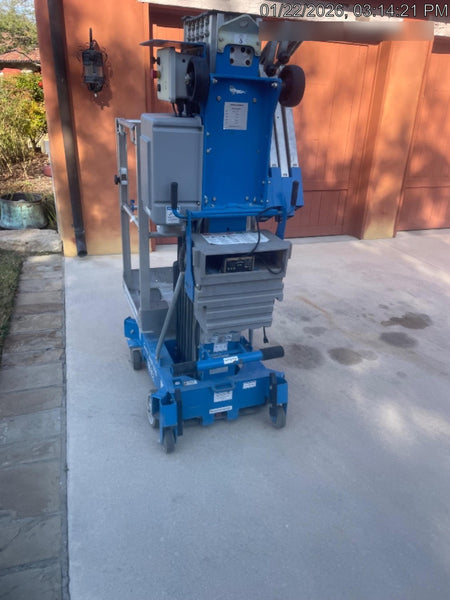 2019 GENIE AWP-30S