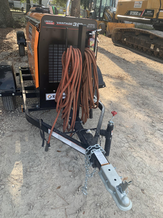 2021 Lincoln Electric Vantage 322 Vantage 322 Ready Pak 3 w/ Decals, ORANGE (includes trailer, cable rack, fender light kit) NO Telematics