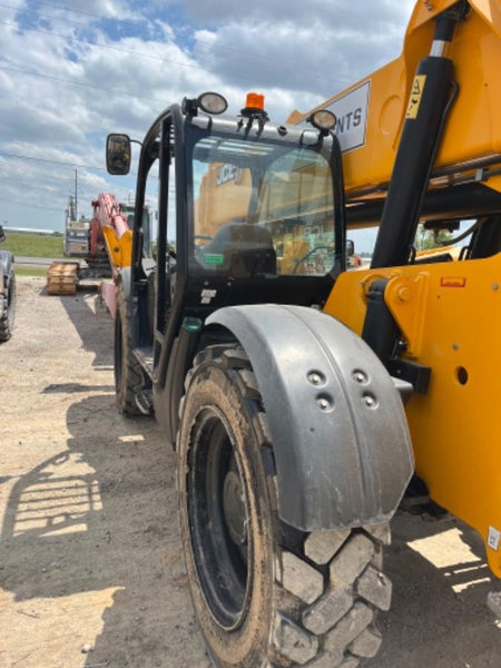 2021 JCB 512-56