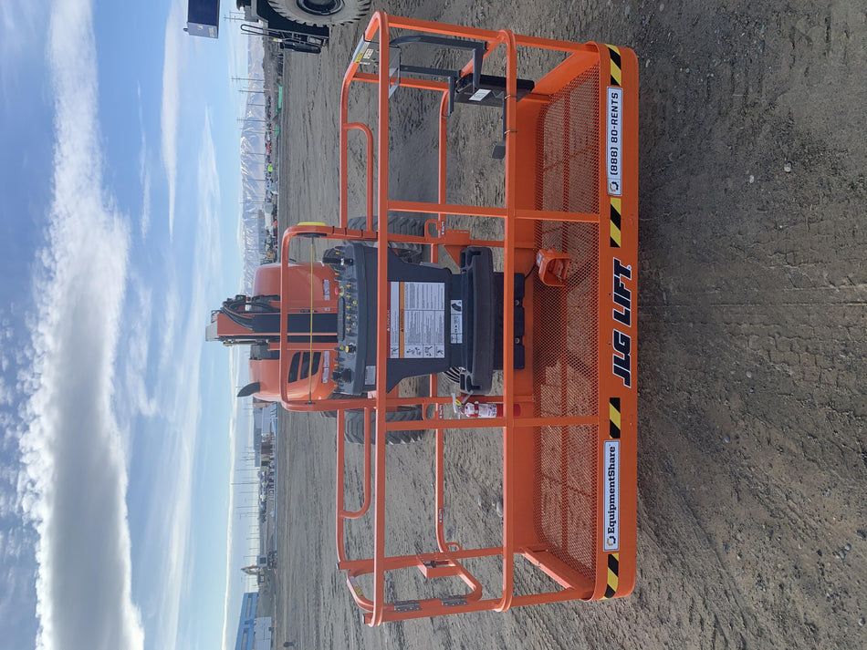 2021 JLG 600AJ