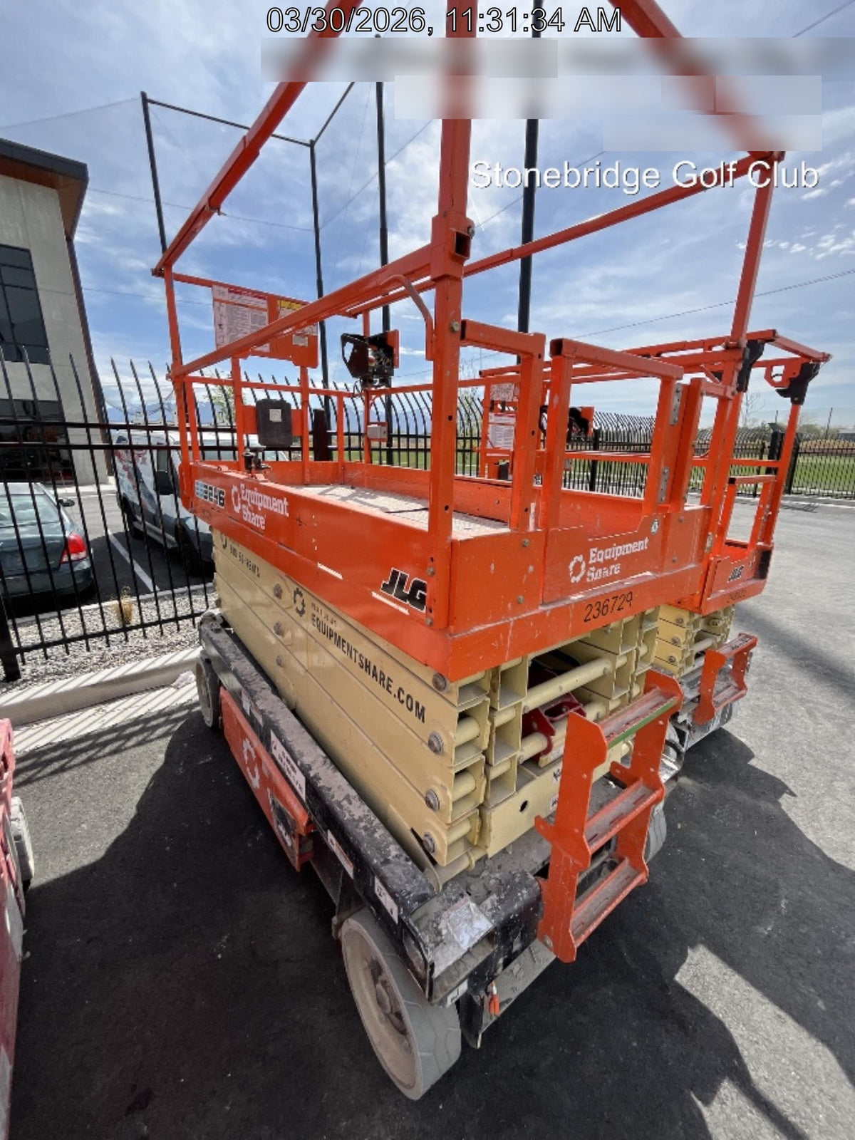 2022 JLG ES3246