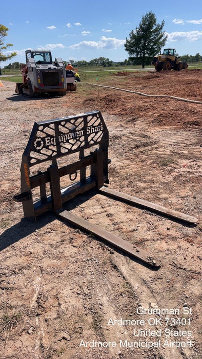 2021 PALADIN 48" Pallet Forks - Paladin