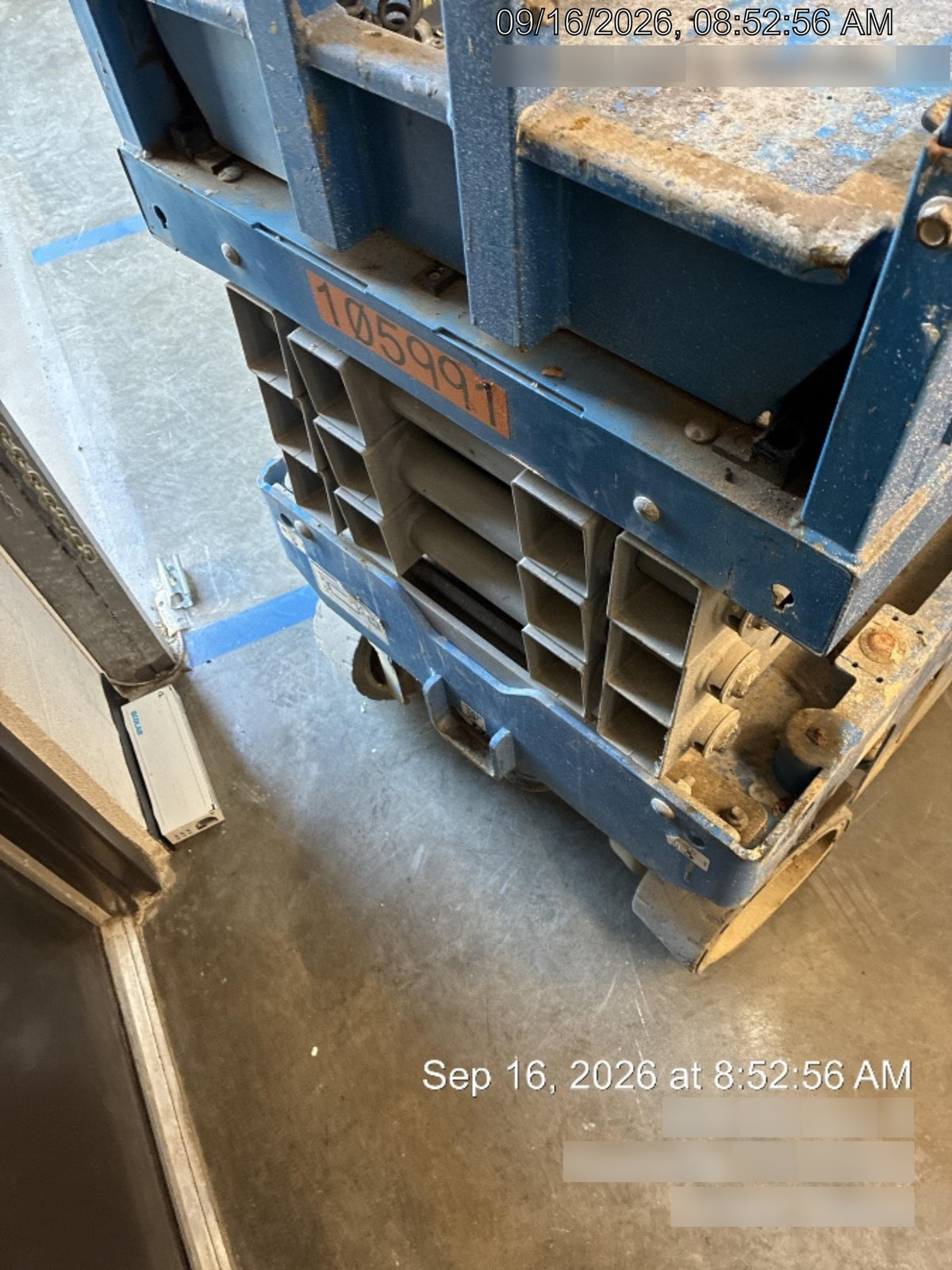 2020 Genie GS-1930 Solid Non Marking Tires, Beacon, Folding rails with half height swing gate
