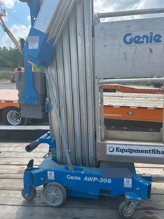 2020 GENIE AWP-30S