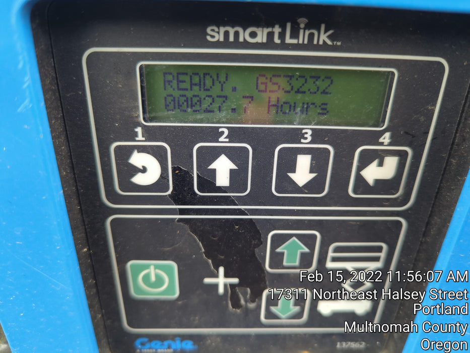 2020 Genie GS-3232 Standard, Folding half height swing gate, 800W Inverter