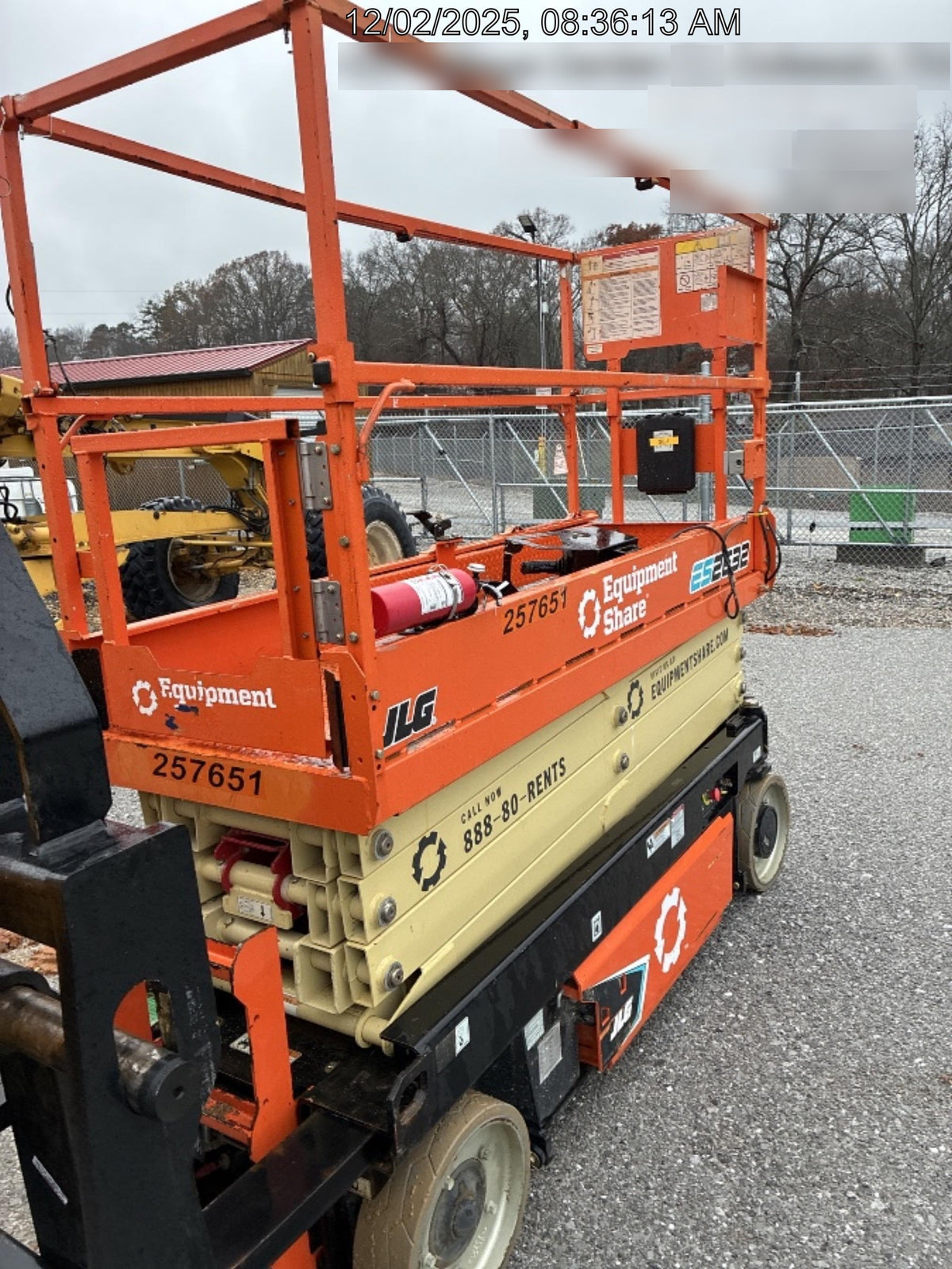2022 JLG ES2632