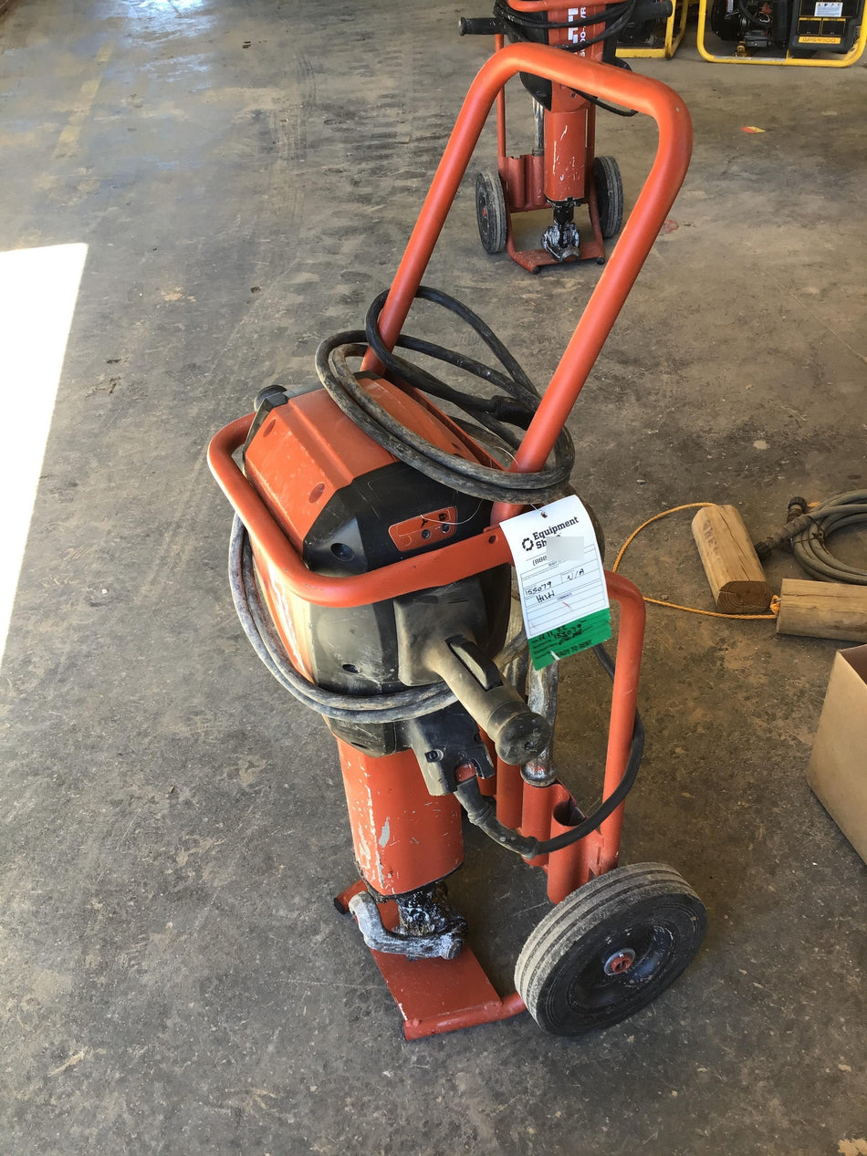 2021 HILTI TE 3000-AVR