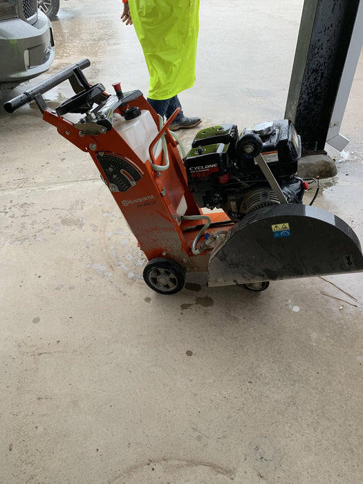 2020 HUSQVARNA FS 400