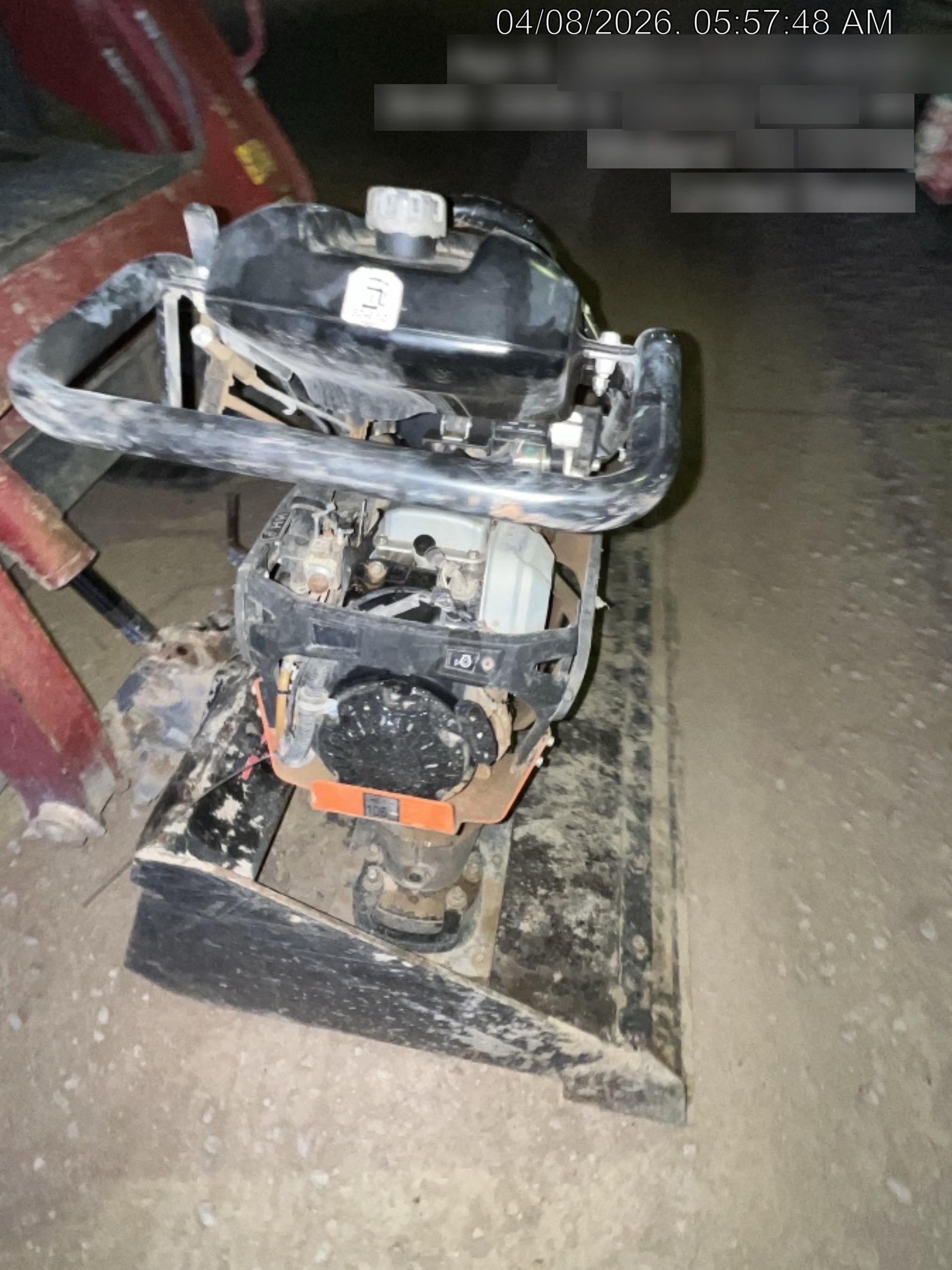 2025 HUSQVARNA LT6005