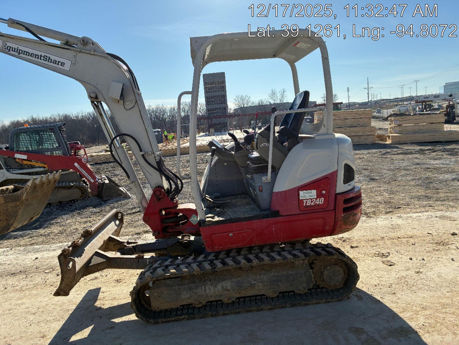 2019 Takeuchi TB240 Takeuchi TB240 Canopy w/Rubber Tracks, Auxiliary Hydraulics, Manual QC, Hydraulic Thumb, 12/18/24" Buckets