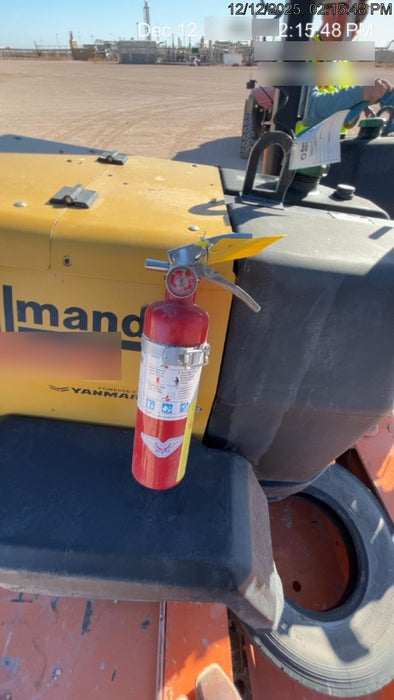 Allmand NLV3GR (4) LED Light Fixture 350W, 23' Vertical Mast, 3kW Prime, Towable, Deep Sea L401, Leveling Jacks, Yanmar T4F 5.8hp