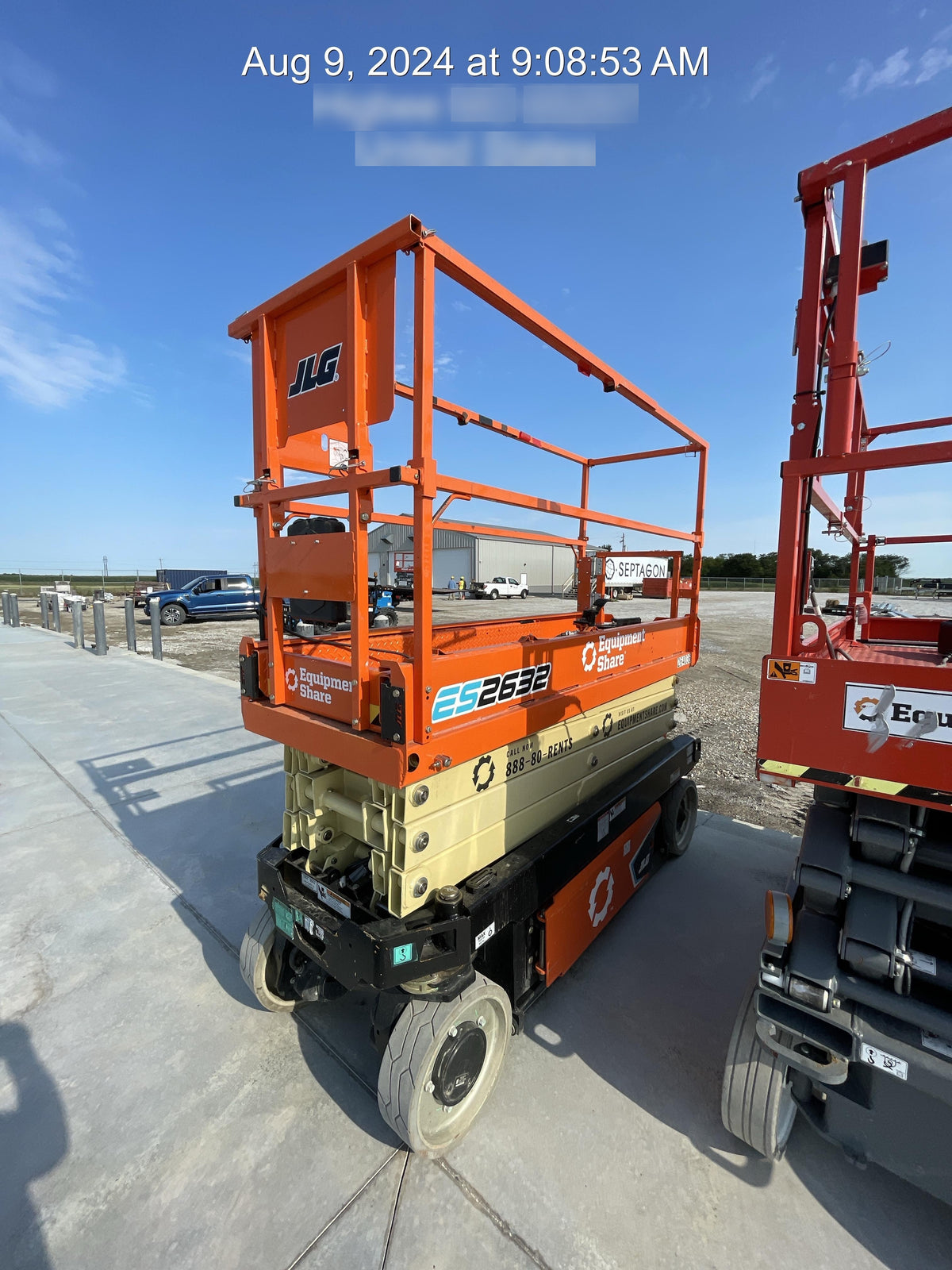 2022 JLG ES2632