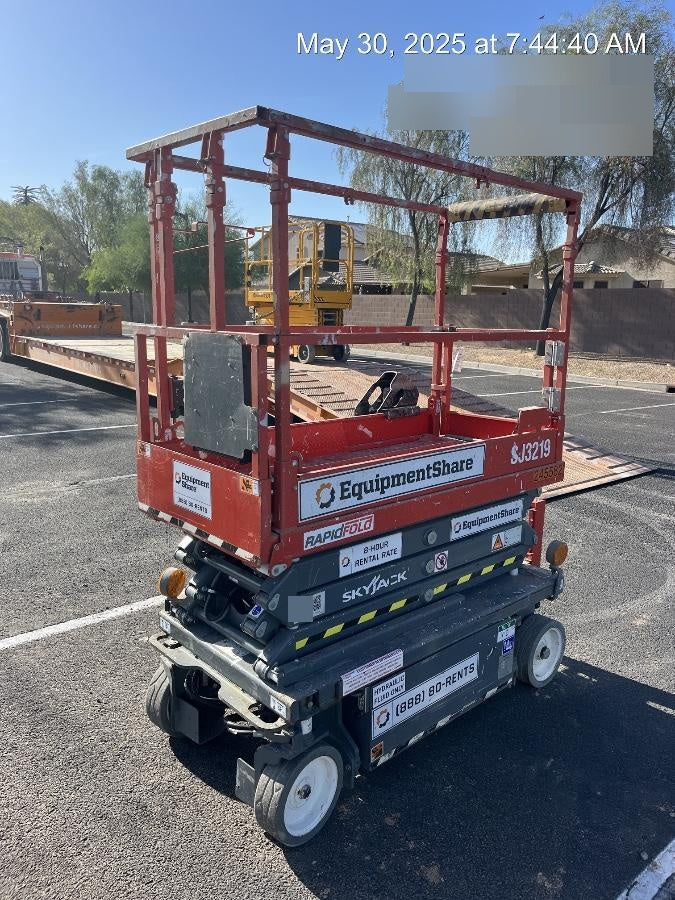 2022 SKYJACK SJ3219