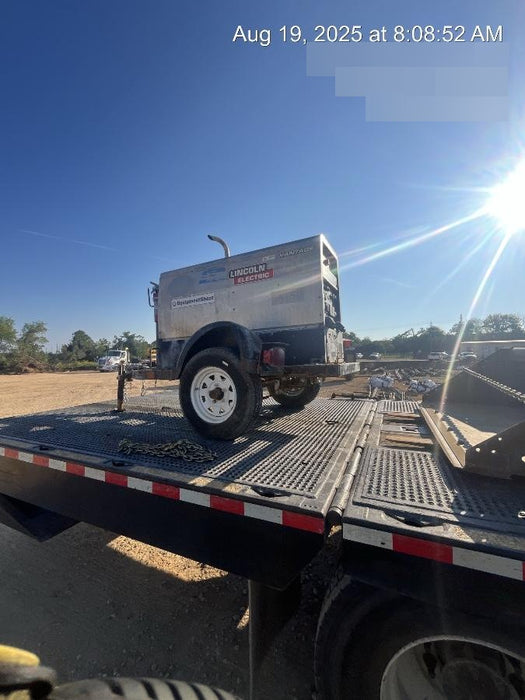 2019 Lincoln Electric Vantage 322 Welder Ready-Pak 3, Two wheel trailer, Fender and Light kit, Cable Rack