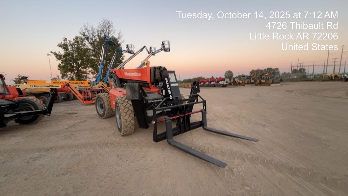 2025 JLG 10054