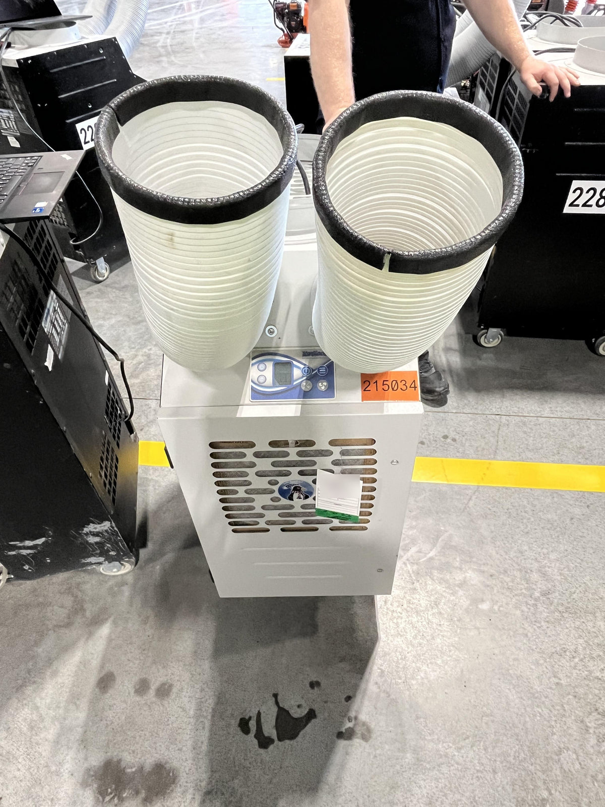 2022 KWIKOOL KPAC1411-2