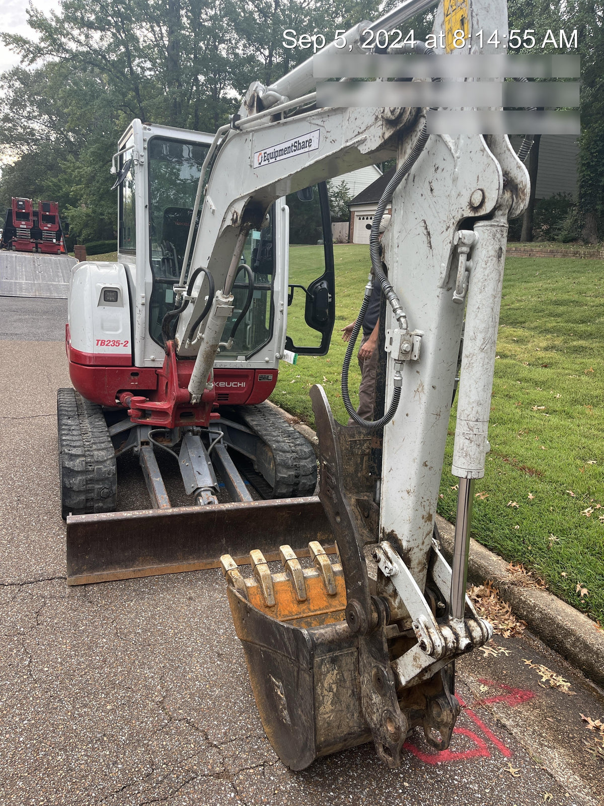 2022 TAKEUCHI TB235-2CR