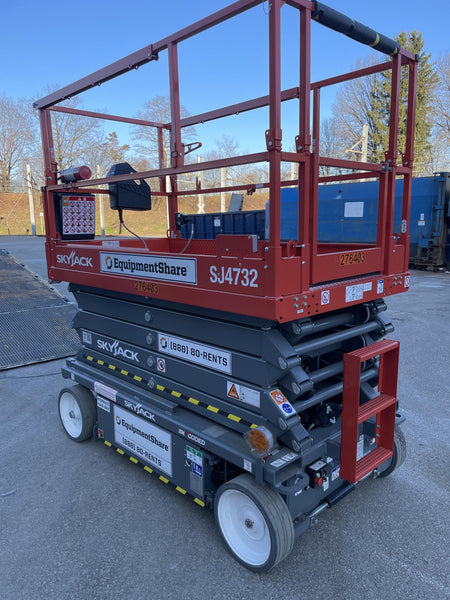 2023 SKYJACK SJ4732