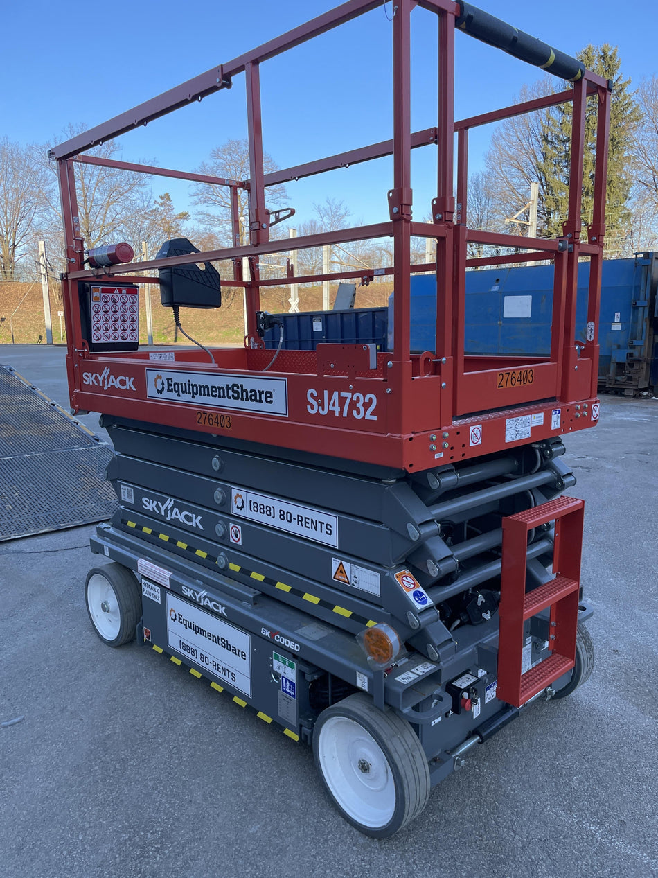 2023 SKYJACK SJ4732