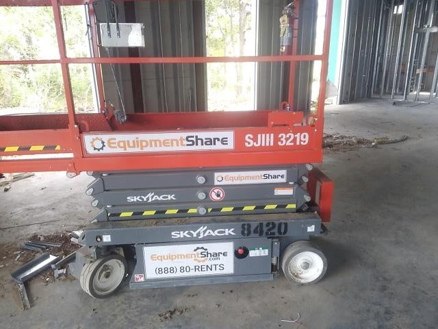 2018 SKYJACK SJIII-3219