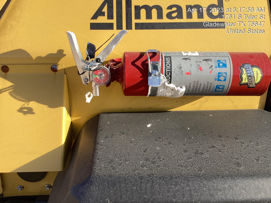 2022 Allmand NLV3GR (4) LED Light Fixture 350W, 23' Vertical Mast, 3kW Prime, Towable, Deep Sea L401, Leveling Jacks, Yanmar T4F 5.8hp