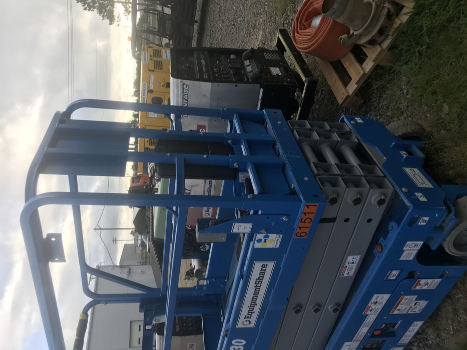 2020 Genie GS-1930 Solid Non Marking Tires, Beacon, Folding rails with half height swing gate