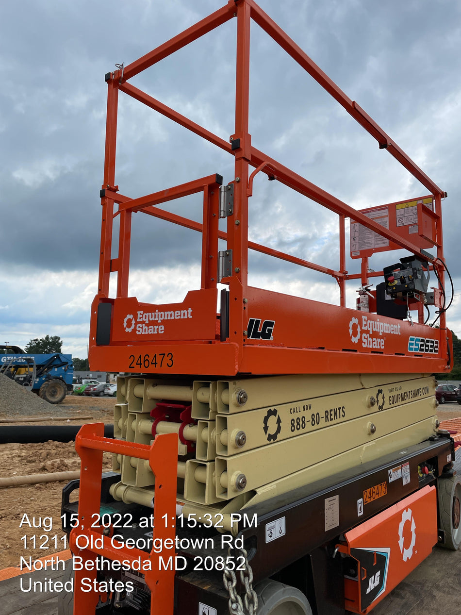 2022 JLG ES2632