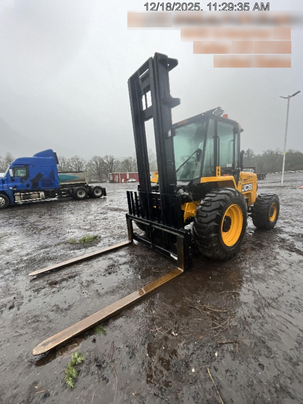 2025 JCB 930-4