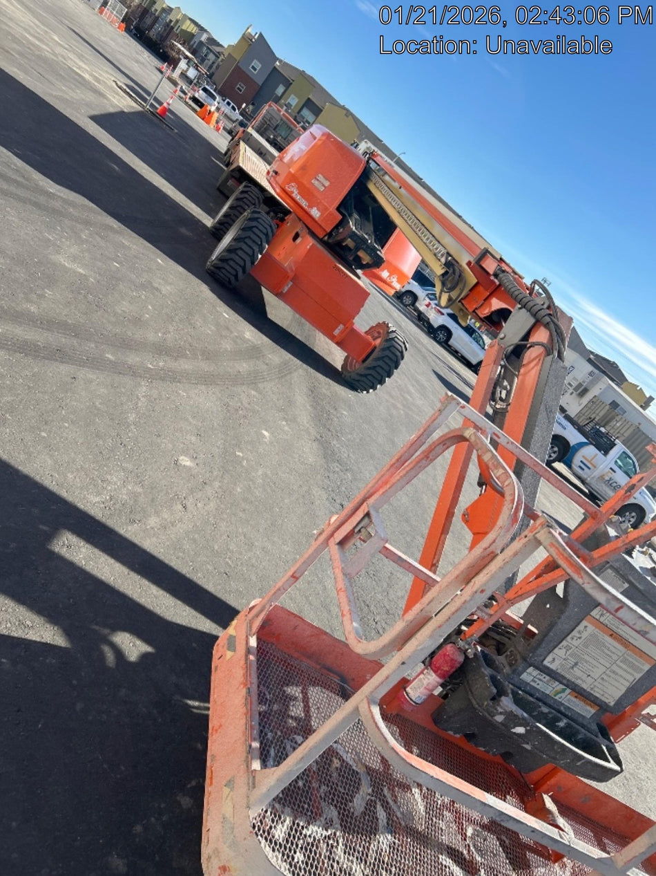 2022 JLG 660SJ