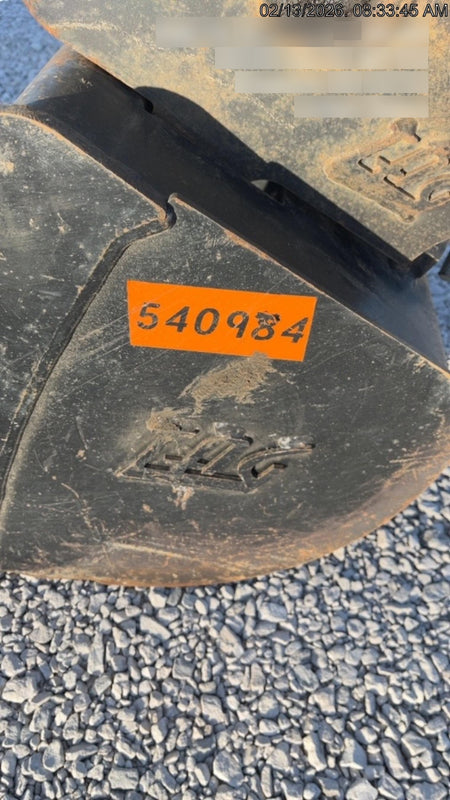 2025 TAKEUCHI 18" HD Bucket - Takeuchi
